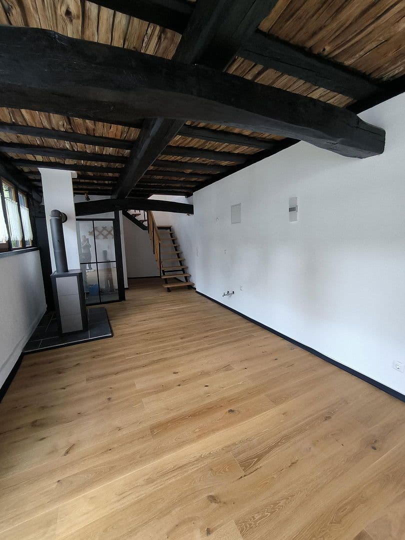 Predaj domu 325 m², pozemek 757 m², Friedhofstr. 2, Lautertal (Odenwald), Hesensko Predaj domu 325 m², pozemek 757 m², Friedhofstr. 2, Lautertal (Odenwald), Hesensko