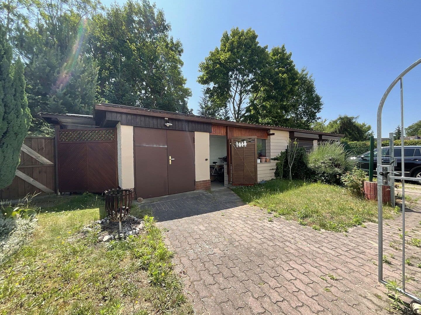 Predaj domu 225 m², pozemek 810 m², Karl-Marx-Straße 51, Schulzendorf, Brandenbursko Predaj domu 225 m², pozemek 810 m², Karl-Marx-Straße 51, Schulzendorf, Brandenbursko