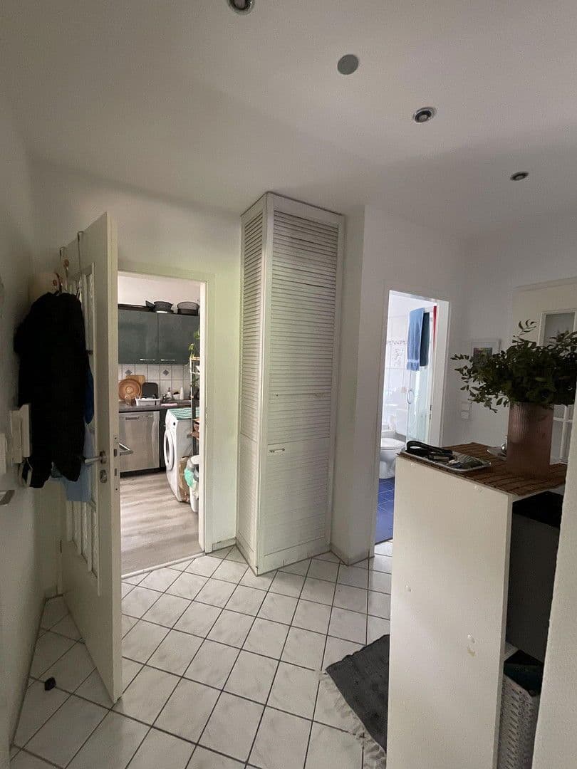 Predaj domu 225 m², pozemek 810 m², Karl-Marx-Straße 51, Schulzendorf, Brandenbursko Predaj domu 225 m², pozemek 810 m², Karl-Marx-Straße 51, Schulzendorf, Brandenbursko