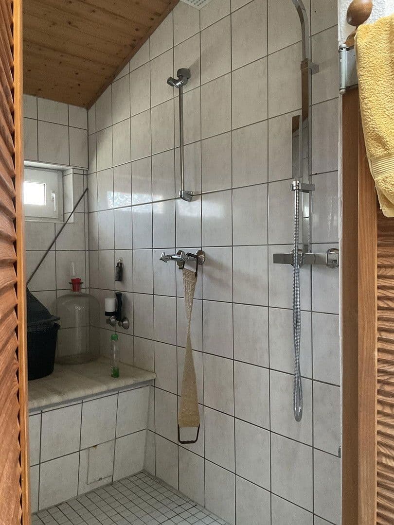 Predaj domu 225 m², pozemek 810 m², Karl-Marx-Straße 51, Schulzendorf, Brandenbursko Predaj domu 225 m², pozemek 810 m², Karl-Marx-Straße 51, Schulzendorf, Brandenbursko