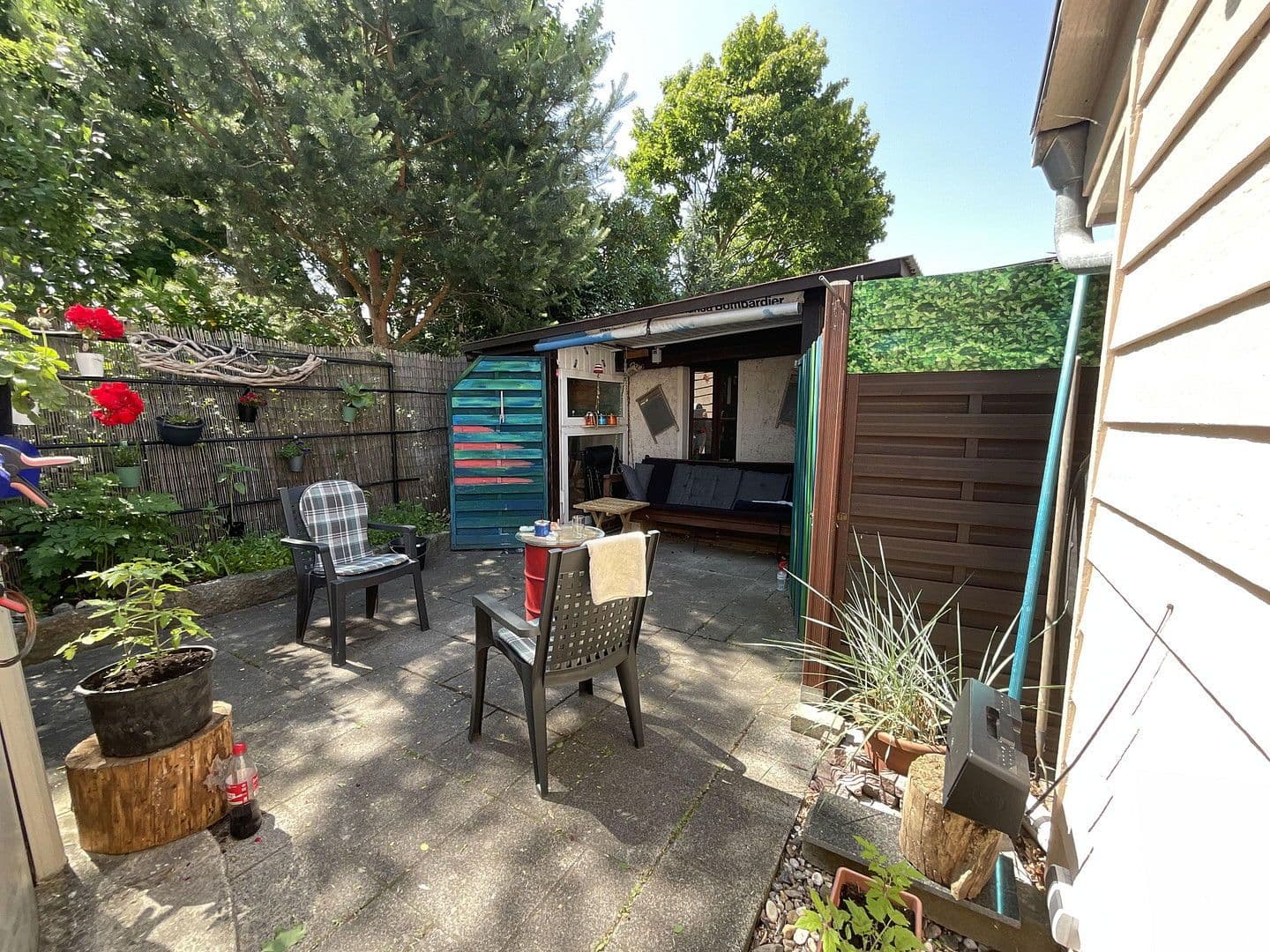 Predaj domu 225 m², pozemek 810 m², Karl-Marx-Straße 51, Schulzendorf, Brandenbursko Predaj domu 225 m², pozemek 810 m², Karl-Marx-Straße 51, Schulzendorf, Brandenbursko