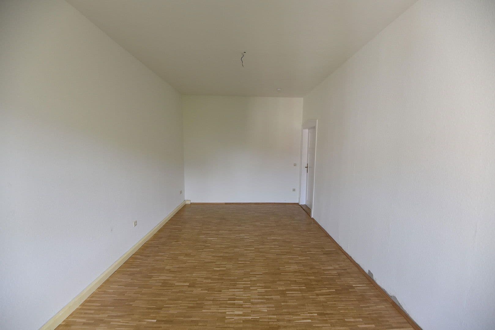 Prenájom bytu 4-izbový 132 m², Arnoldstraße 31, Dresden, Sasko Prenájom bytu 4-izbový 132 m², Arnoldstraße 31, Dresden, Sasko