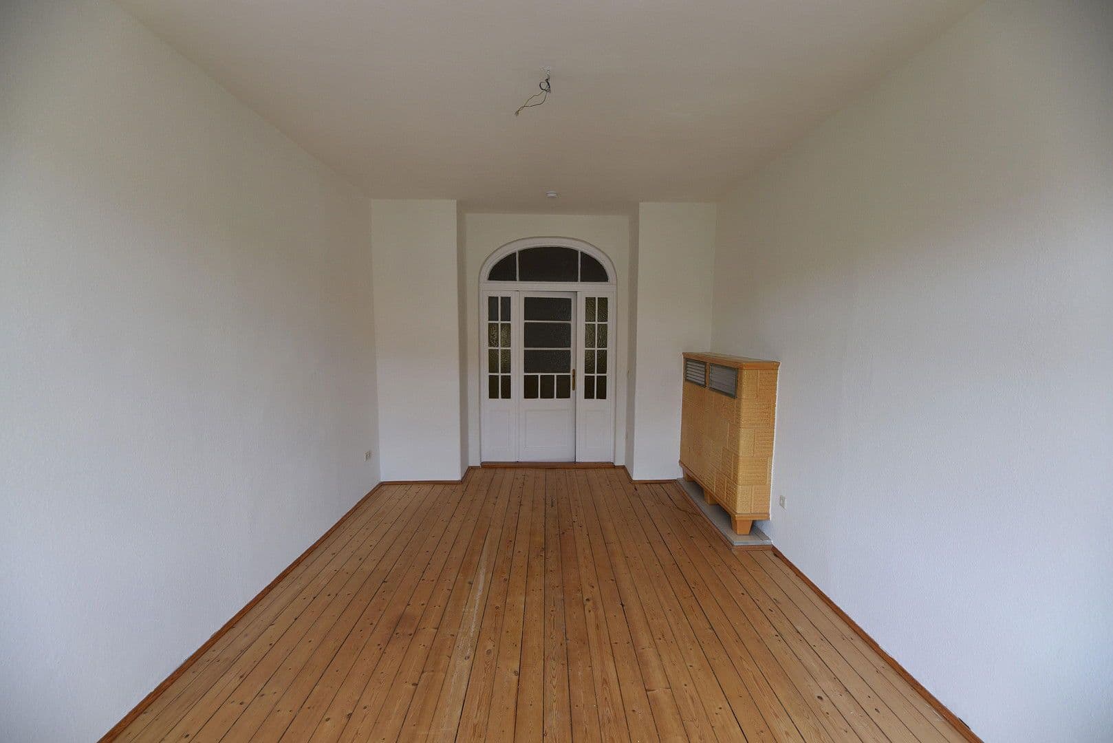 Prenájom bytu 4-izbový 132 m², Arnoldstraße 31, Dresden, Sasko Prenájom bytu 4-izbový 132 m², Arnoldstraße 31, Dresden, Sasko