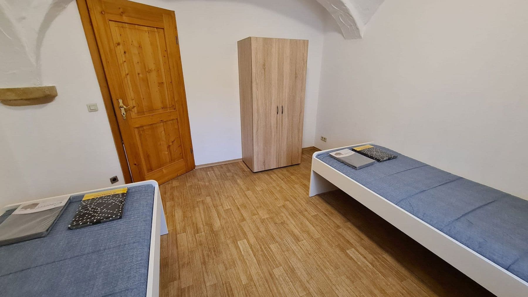 Prenájom domu 250 m², pozemek 500 m², Ingolstadt, Bavorsko Prenájom domu 250 m², pozemek 500 m², Ingolstadt, Bavorsko