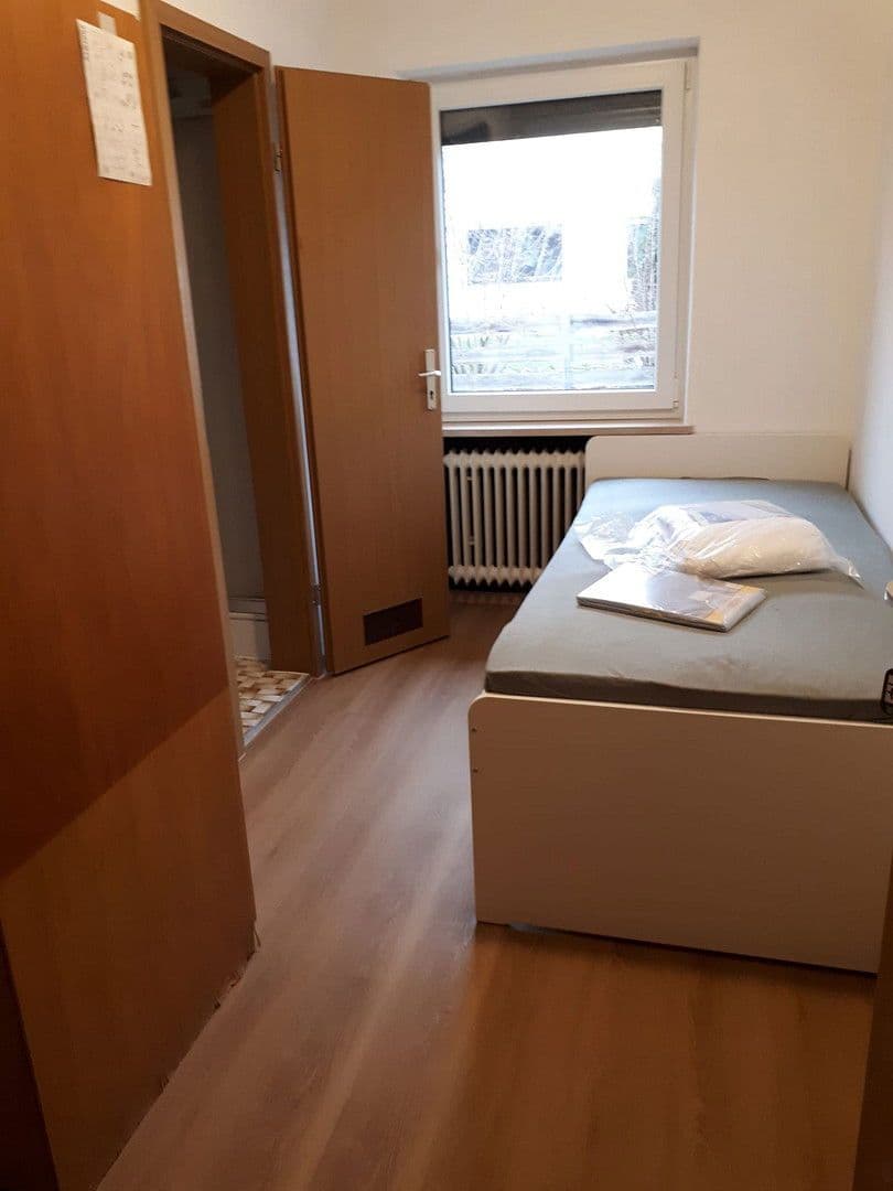 Prenájom bytu 5-izbový 140 m², Greding, Bavorsko Prenájom bytu 5-izbový 140 m², Greding, Bavorsko