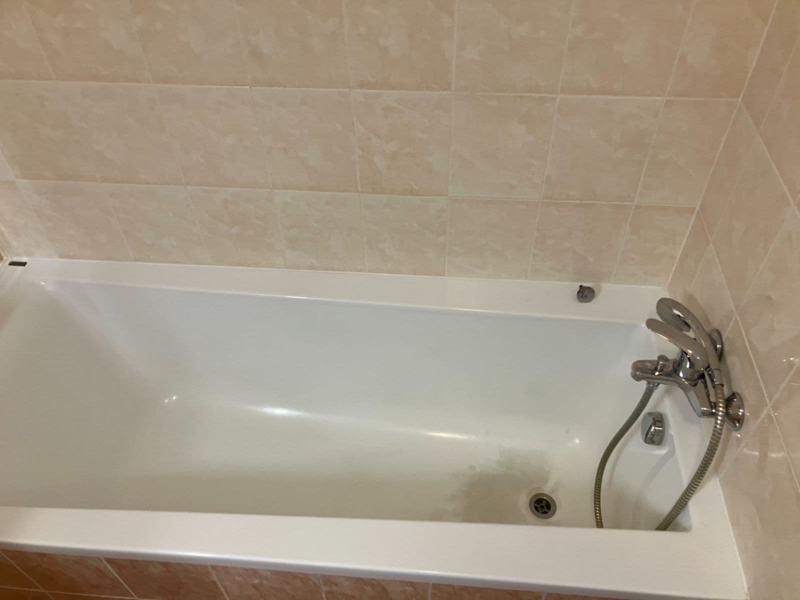 Prenájom bytu 2-izbový 38 m², Hornoměcholupská, Praha, Praha Prenájom bytu 2-izbový 38 m², Hornoměcholupská, Praha, Praha