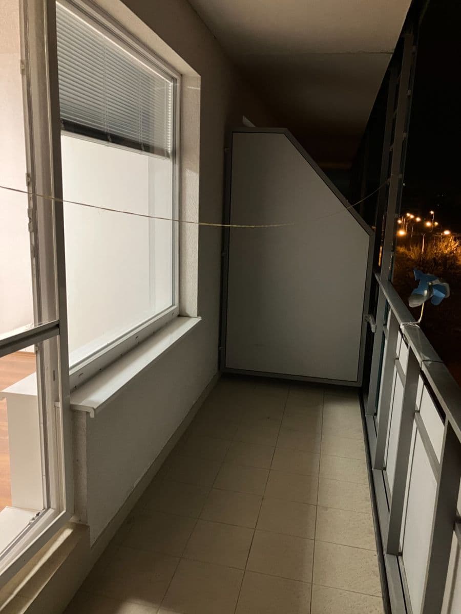 Prenájom bytu 2-izbový 38 m², Hornoměcholupská, Praha, Praha Prenájom bytu 2-izbový 38 m², Hornoměcholupská, Praha, Praha