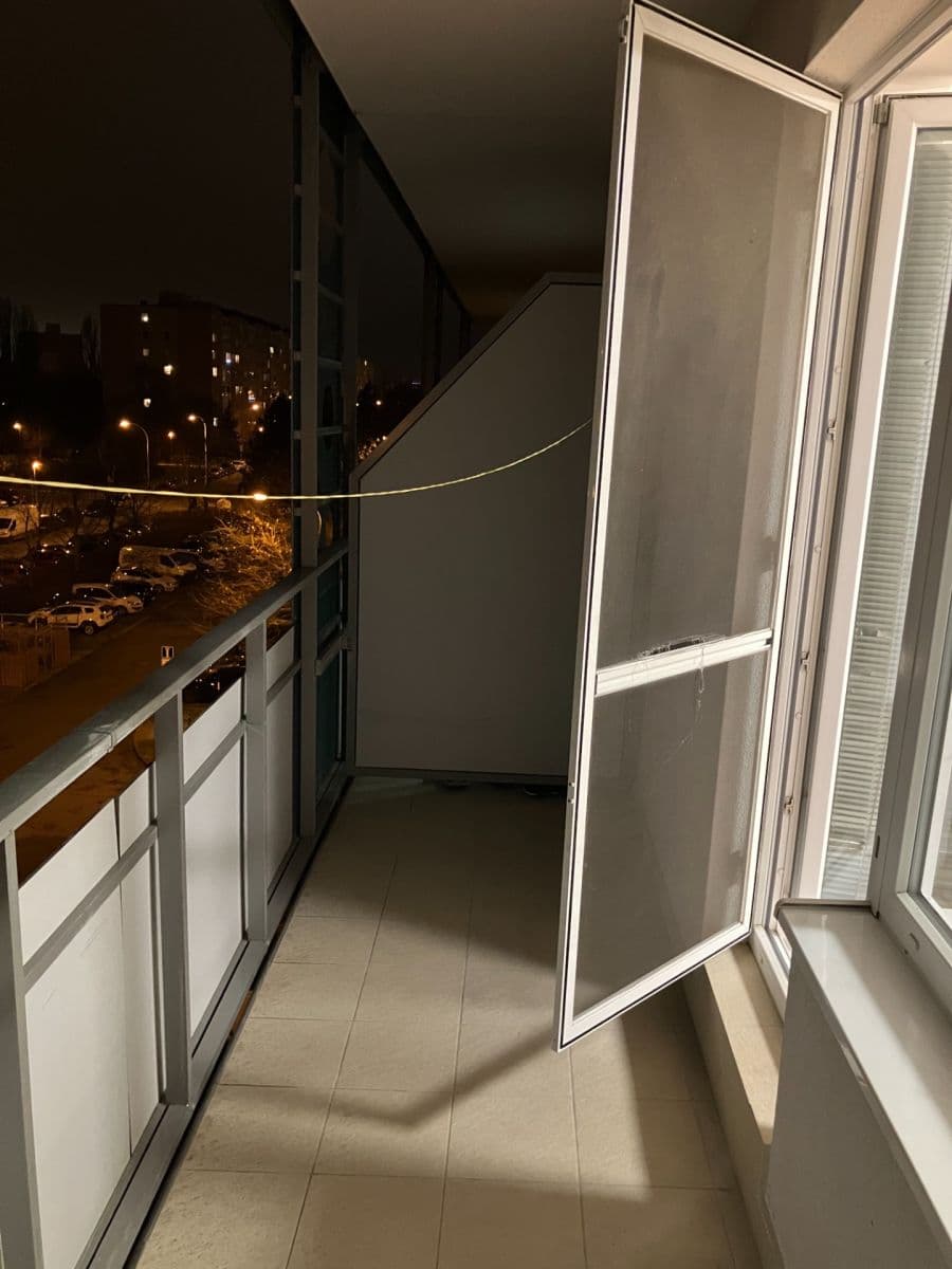 Prenájom bytu 2-izbový 38 m², Hornoměcholupská, Praha, Praha Prenájom bytu 2-izbový 38 m², Hornoměcholupská, Praha, Praha