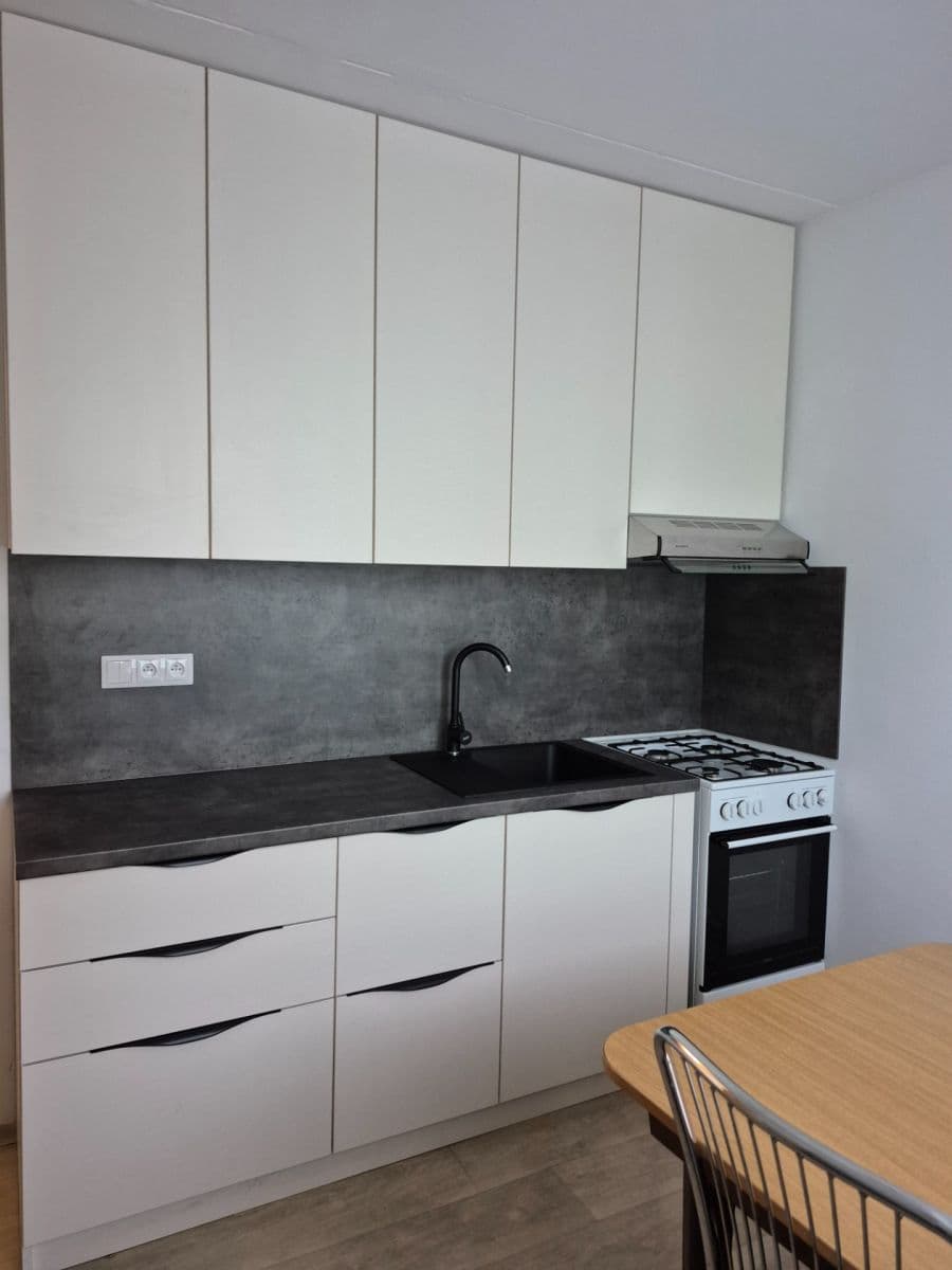 Prenájom bytu 3-izbový 72 m², Spodní, Brno, Jihomoravský kraj Prenájom bytu 3-izbový 72 m², Spodní, Brno, Jihomoravský kraj