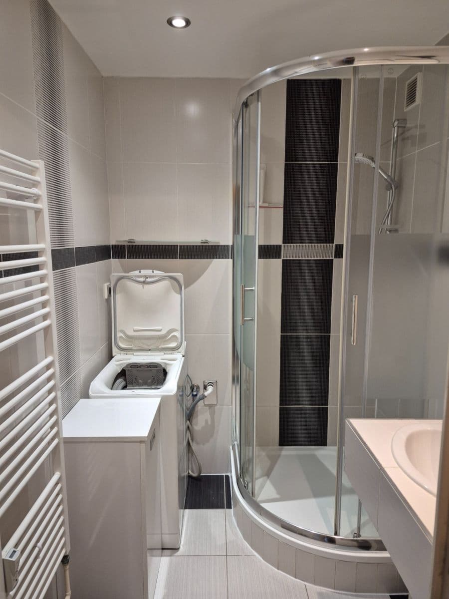 Prenájom bytu 3-izbový 72 m², Spodní, Brno, Jihomoravský kraj Prenájom bytu 3-izbový 72 m², Spodní, Brno, Jihomoravský kraj