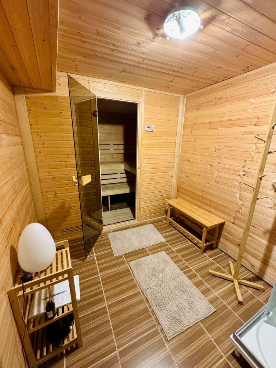 Prenájom bytu 3-izbový 81 m², Poděbradova, Brno, Jihomoravský kraj Prenájom bytu 3-izbový 81 m², Poděbradova, Brno, Jihomoravský kraj