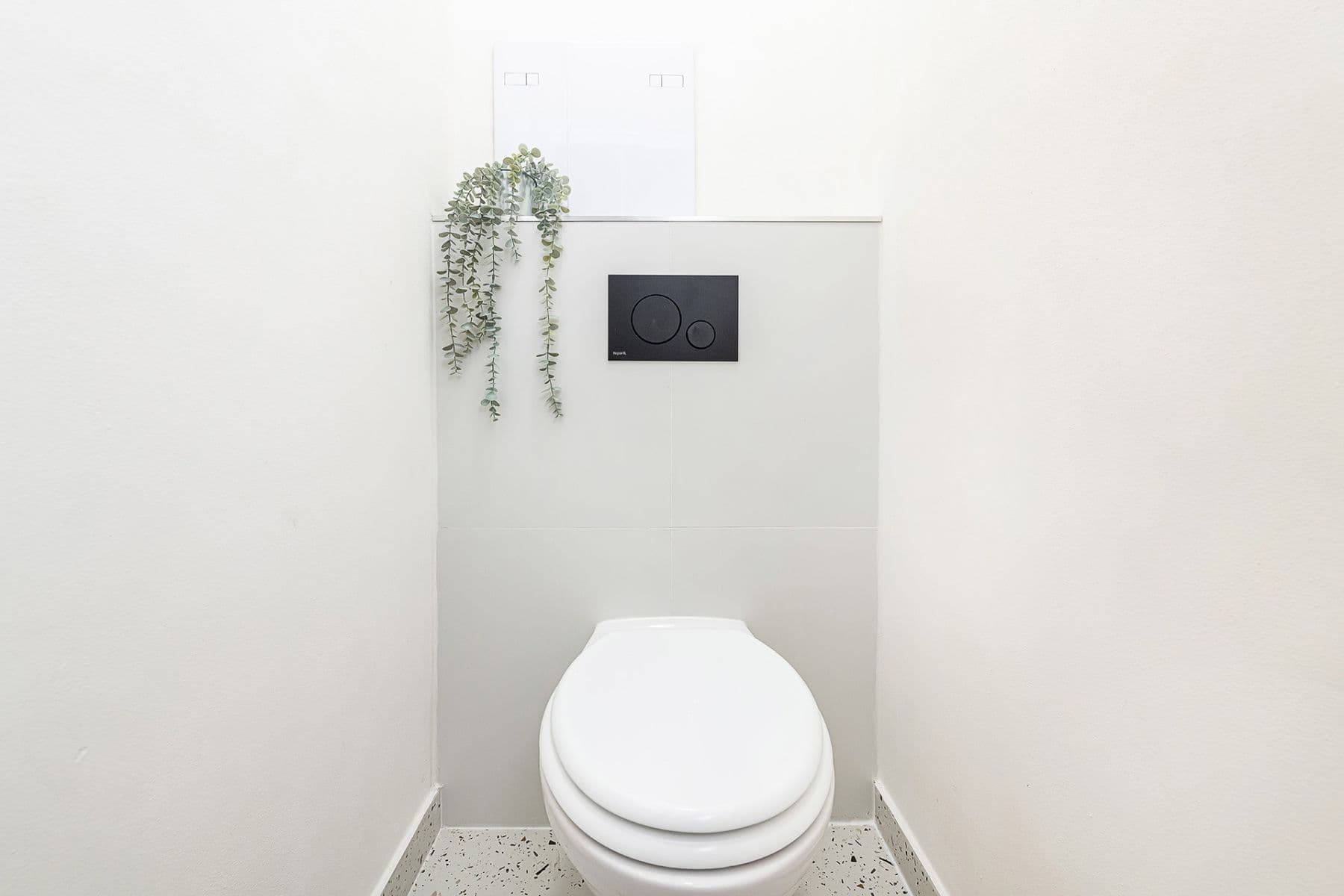 Predaj bytu 3-izbový 57 m², Hostýnská, Praha, Praha Predaj bytu 3-izbový 57 m², Hostýnská, Praha, Praha