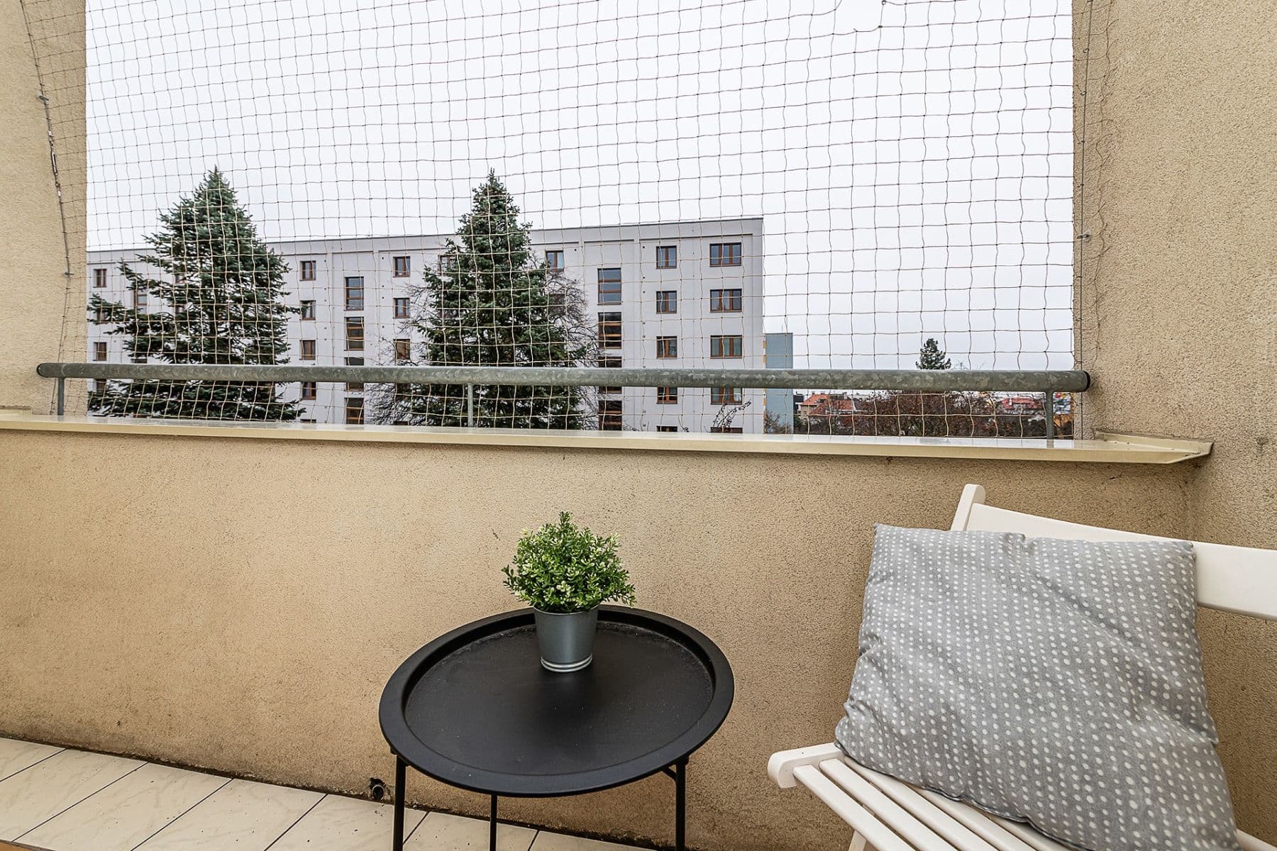 Predaj bytu 3-izbový 57 m², Hostýnská, Praha, Praha Predaj bytu 3-izbový 57 m², Hostýnská, Praha, Praha