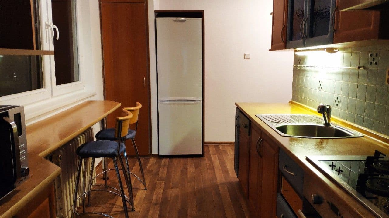 Prenájom bytu 2-izbový 57 m², Černá cesta, Olomouc, Olomoucký kraj Prenájom bytu 2-izbový 57 m², Černá cesta, Olomouc, Olomoucký kraj