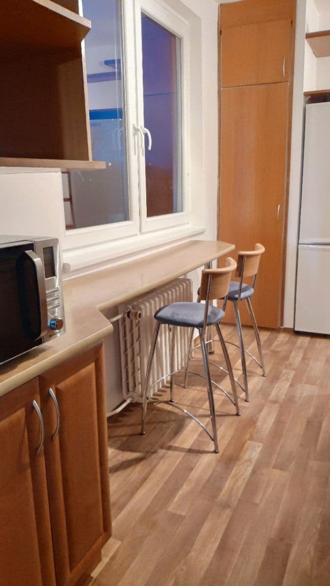 Prenájom bytu 2-izbový 57 m², Černá cesta, Olomouc, Olomoucký kraj Prenájom bytu 2-izbový 57 m², Černá cesta, Olomouc, Olomoucký kraj