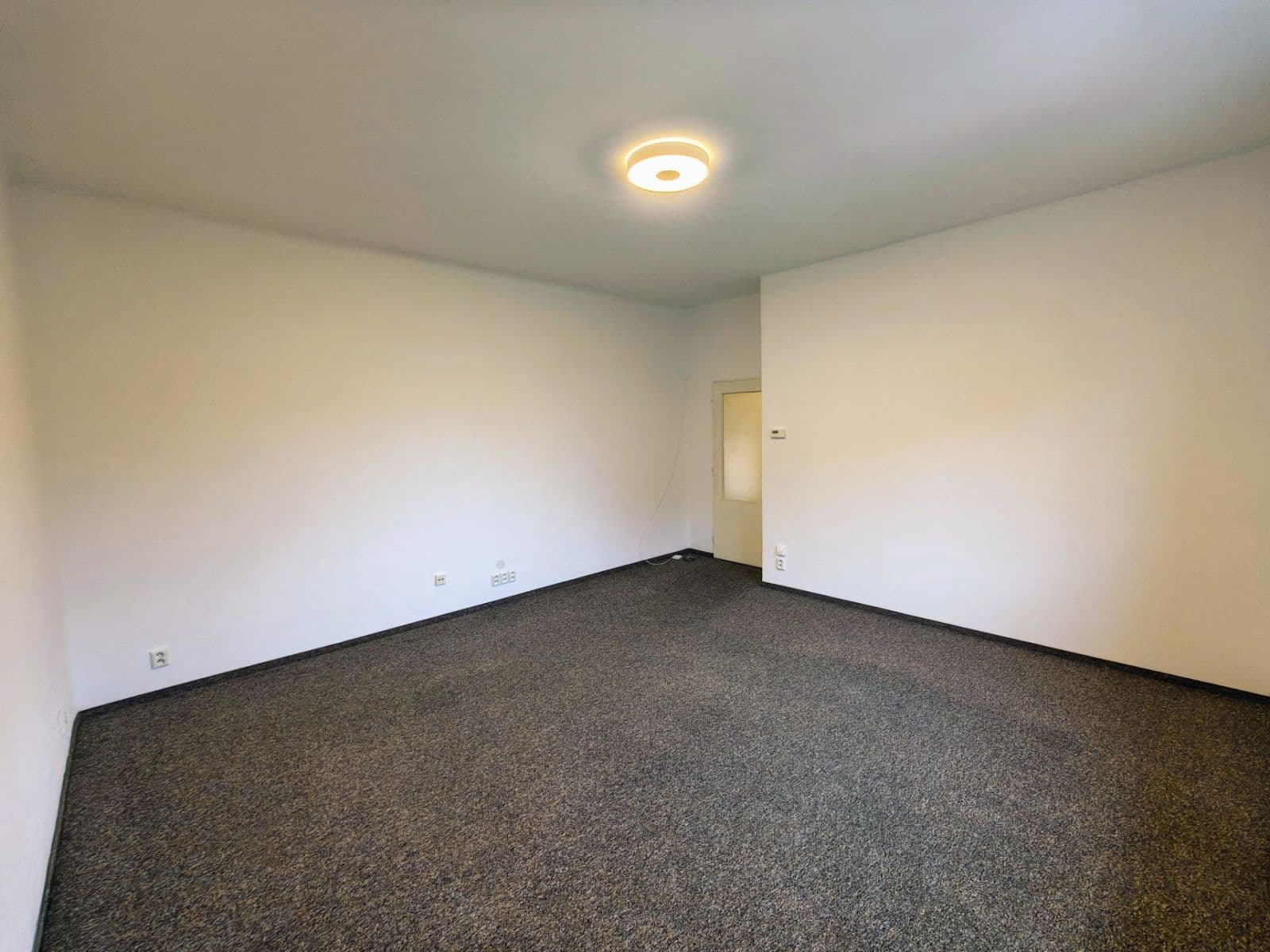 Prenájom bytu 1-izbový 38 m², Čechova, Benešov, Středočeský kraj Prenájom bytu 1-izbový 38 m², Čechova, Benešov, Středočeský kraj