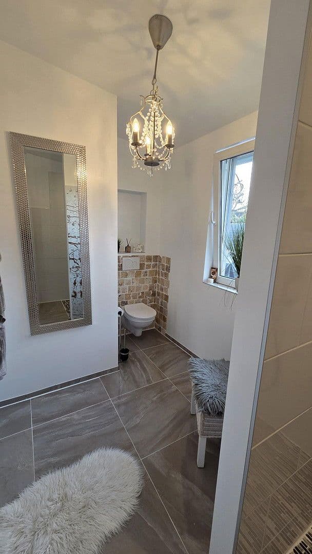 Predaj domu 167 m², pozemek 702 m², Wedemark, Dolné Sasko Predaj domu 167 m², pozemek 702 m², Wedemark, Dolné Sasko