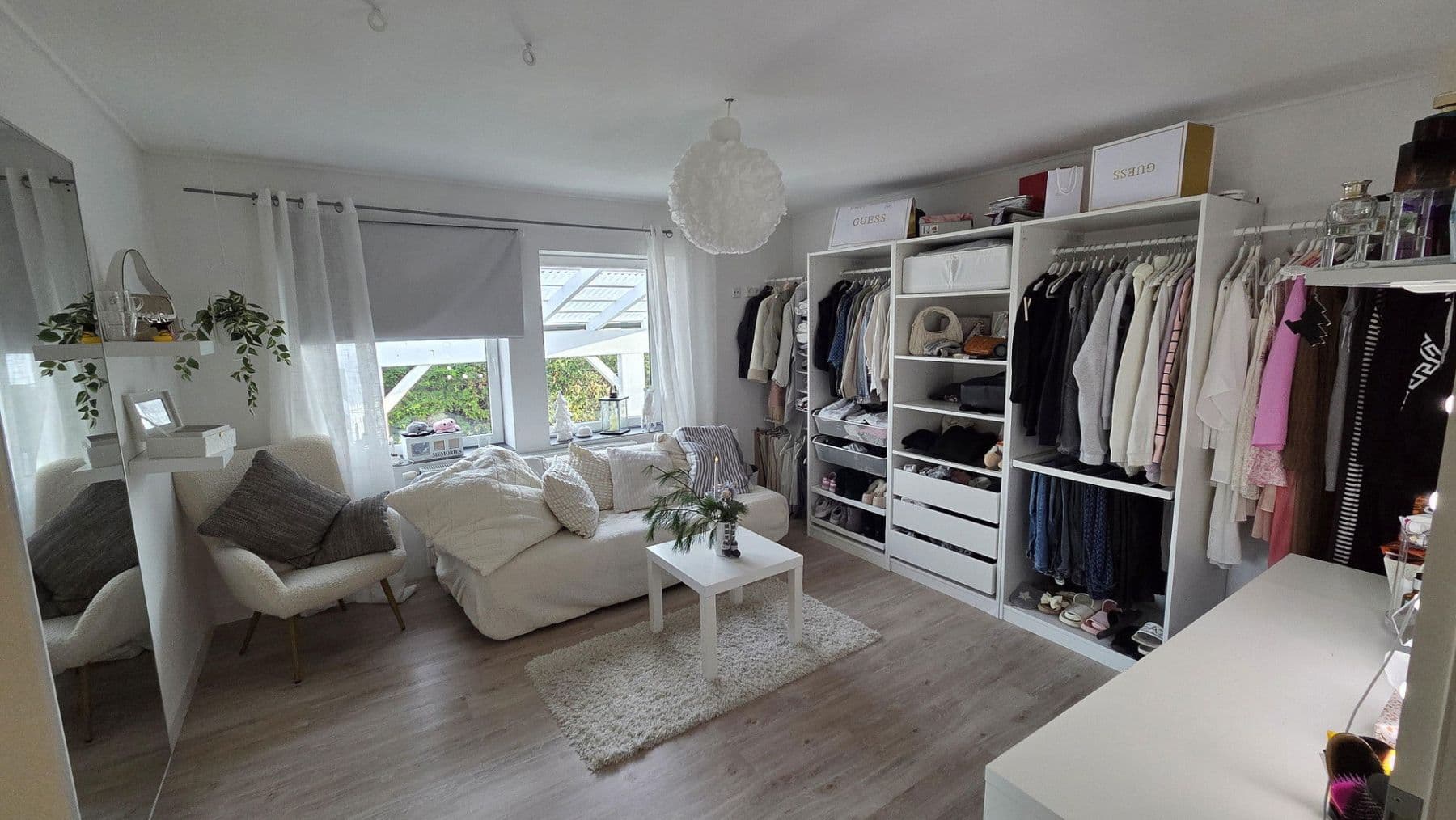 Predaj domu 167 m², pozemek 702 m², Wedemark, Dolné Sasko Predaj domu 167 m², pozemek 702 m², Wedemark, Dolné Sasko