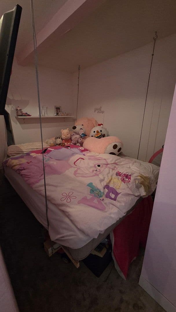 Predaj domu 167 m², pozemek 702 m², Wedemark, Dolné Sasko Predaj domu 167 m², pozemek 702 m², Wedemark, Dolné Sasko