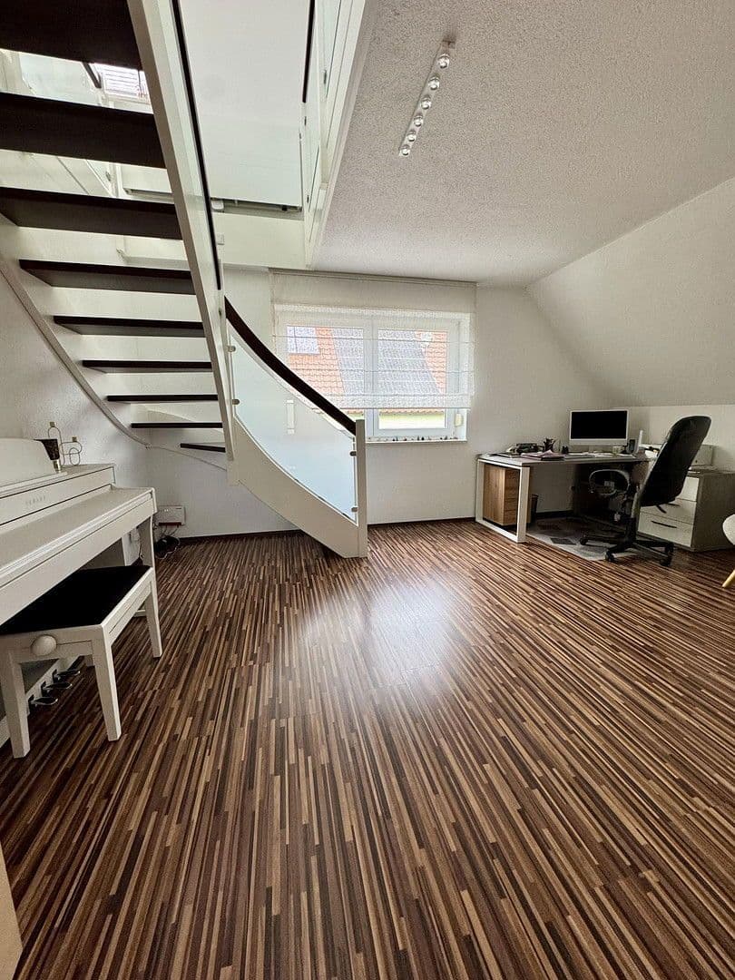 Predaj domu 275 m², pozemek 644 m², Dillingen an der Donau, Bavorsko Predaj domu 275 m², pozemek 644 m², Dillingen an der Donau, Bavorsko