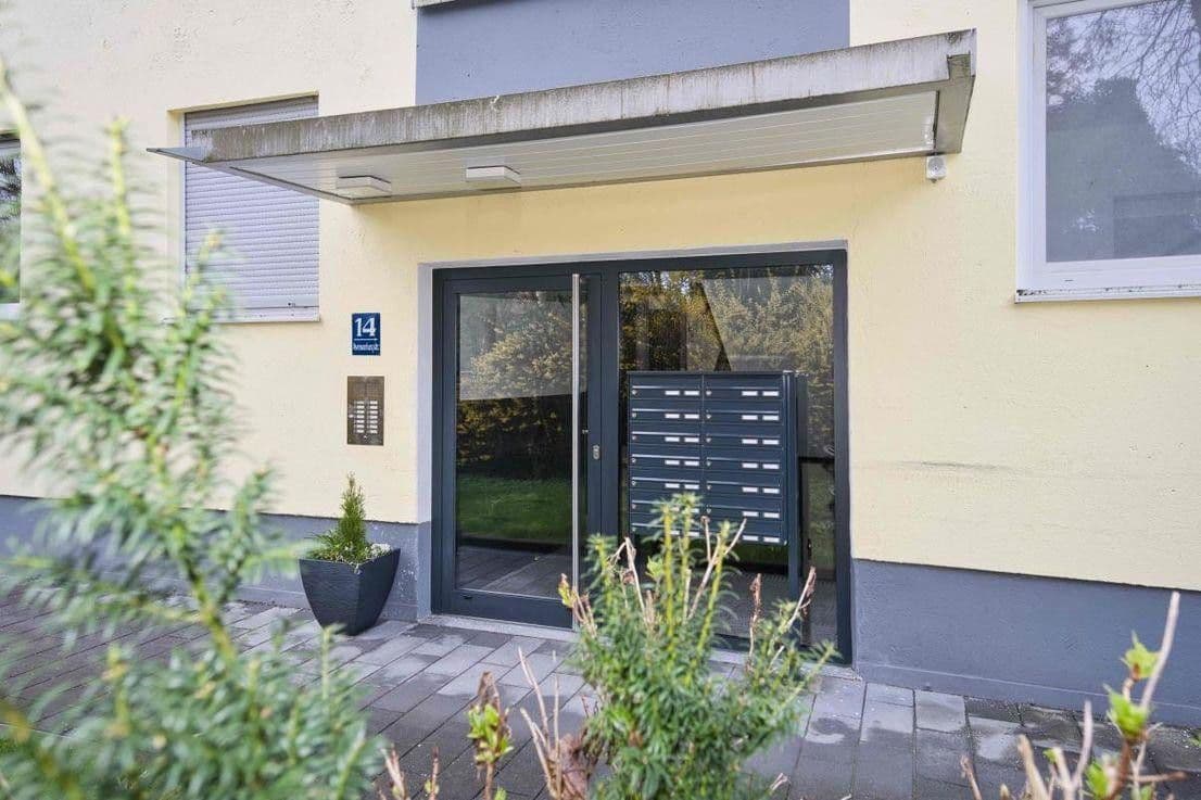 Prenájom bytu 2-izbový 48 m², München, Bavorsko Prenájom bytu 2-izbový 48 m², München, Bavorsko