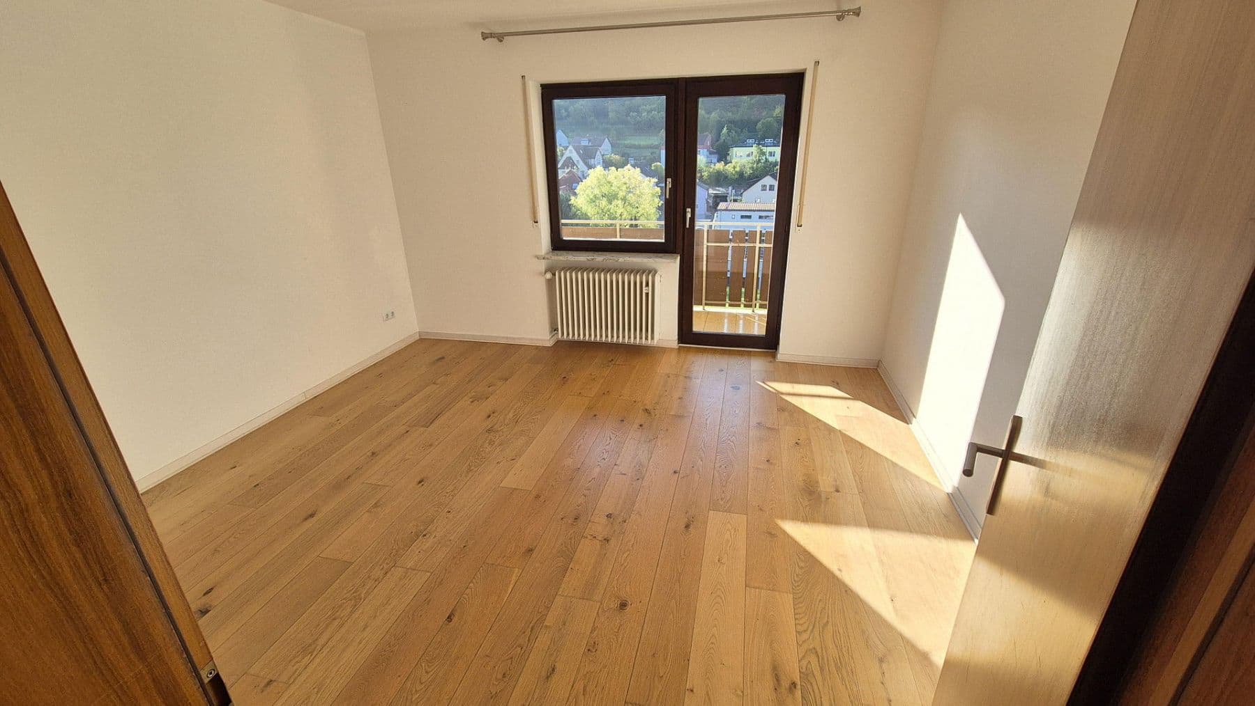 Predaj domu 328 m², pozemek 673 m², Bad Kissingen, Bavorsko Predaj domu 328 m², pozemek 673 m², Bad Kissingen, Bavorsko