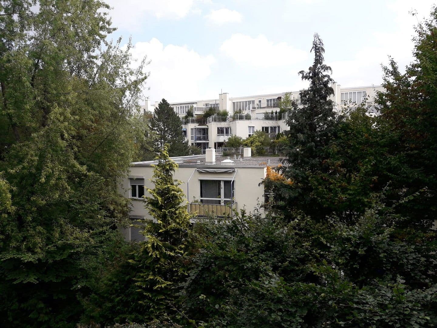 Prenájom bytu 1-izbový 13 m², Lerchenauer Str. 4, München, Bavorsko Prenájom bytu 1-izbový 13 m², Lerchenauer Str. 4, München, Bavorsko