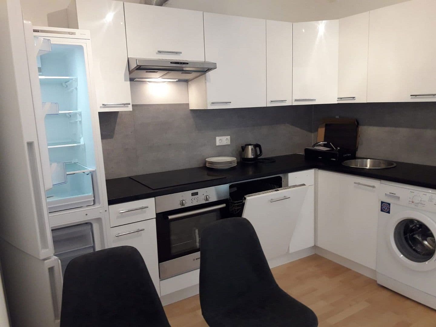 Prenájom bytu 1-izbový 13 m², Lerchenauer Str. 4, München, Bavorsko Prenájom bytu 1-izbový 13 m², Lerchenauer Str. 4, München, Bavorsko