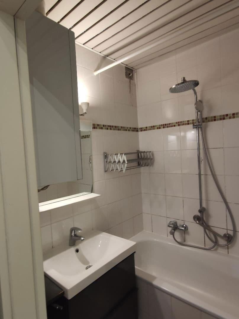 Prenájom bytu 3-izbový 74 m², Wien, Viedeň Prenájom bytu 3-izbový 74 m², Wien, Viedeň