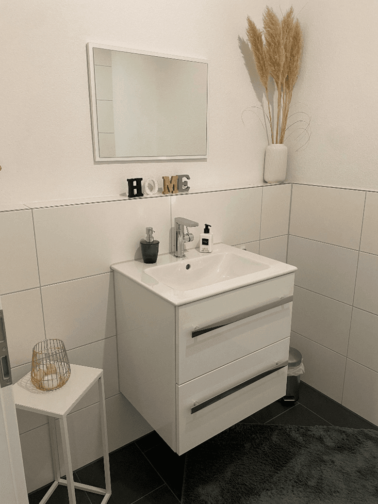 Predaj bytu 4-izbový 118 m², Eningen unter Achalm, Bádensko-Wurttembersko Predaj bytu 4-izbový 118 m², Eningen unter Achalm, Bádensko-Wurttembersko