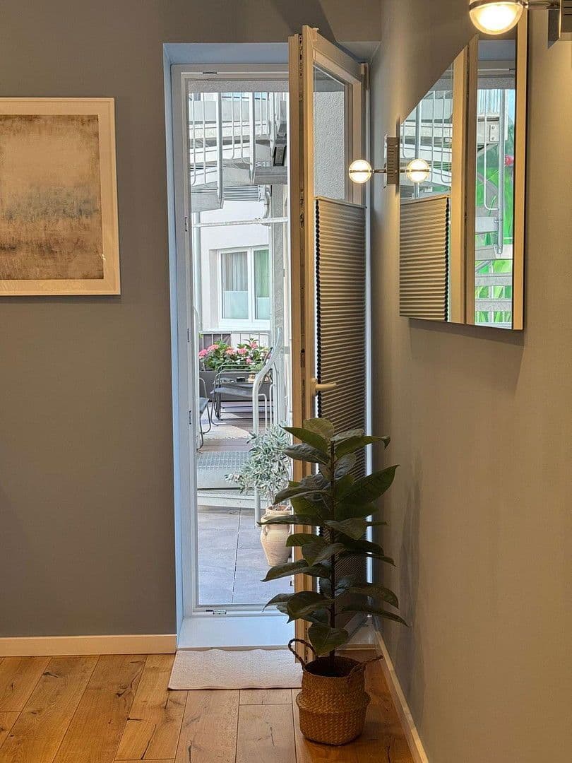 Prenájom bytu 1-izbový 36 m², Oberbilker Allee 39, Düsseldorf, Severné Porýnie - Westfálsko Prenájom bytu 1-izbový 36 m², Oberbilker Allee 39, Düsseldorf, Severné Porýnie - Westfálsko