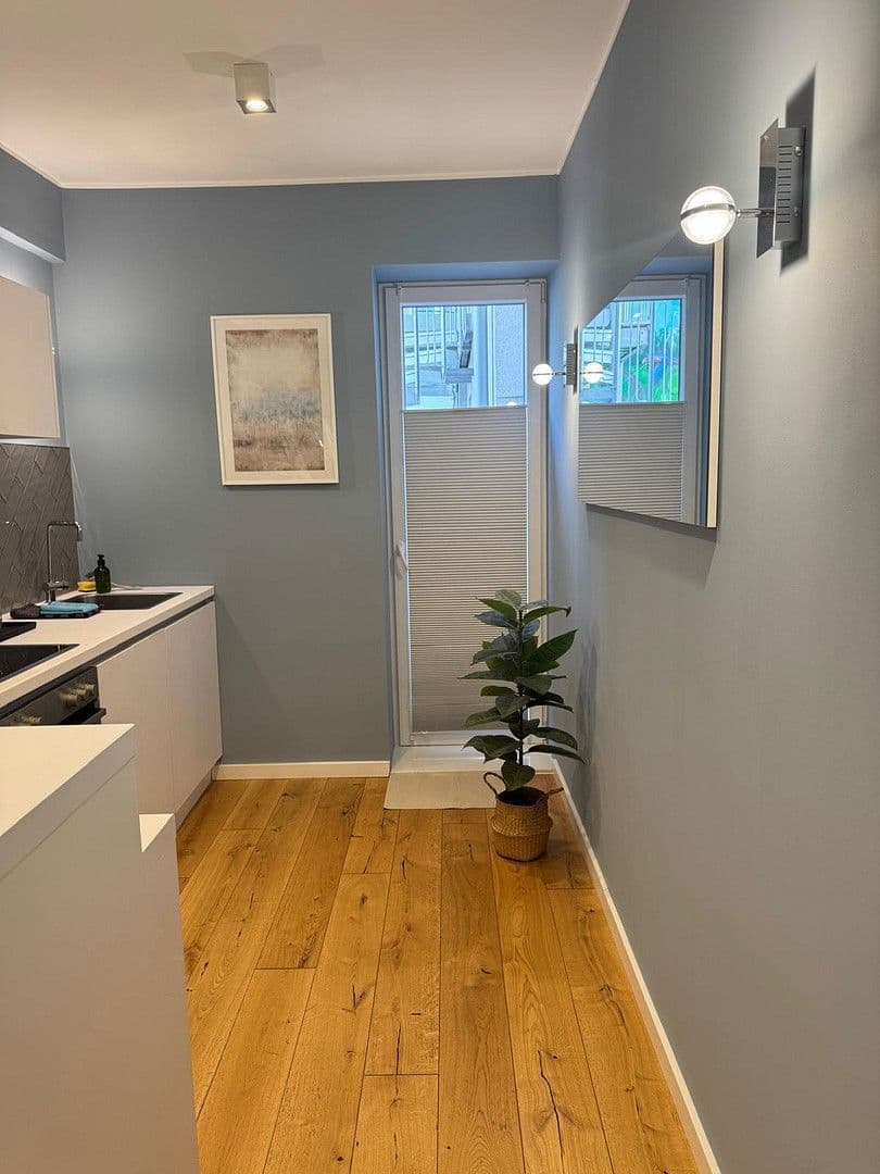 Prenájom bytu 1-izbový 36 m², Oberbilker Allee 39, Düsseldorf, Severné Porýnie - Westfálsko Prenájom bytu 1-izbový 36 m², Oberbilker Allee 39, Düsseldorf, Severné Porýnie - Westfálsko