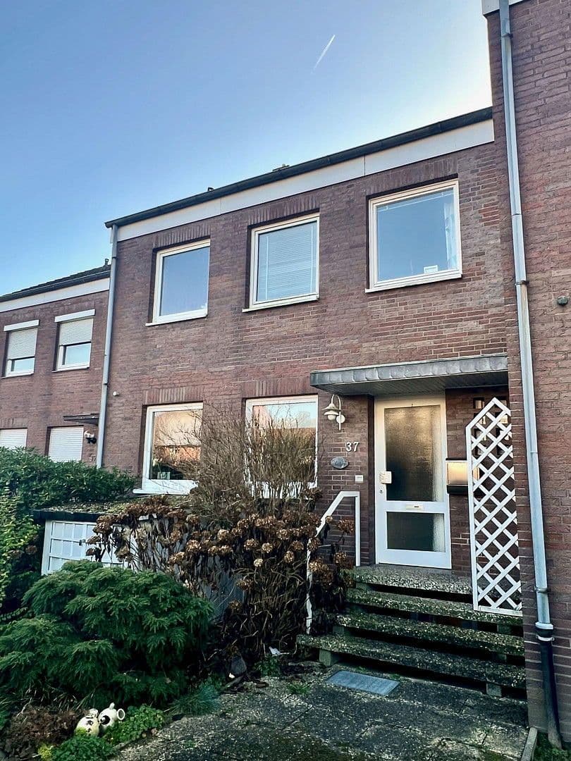 Predaj domu 144 m², pozemek 206 m², Wunstorf, Dolné Sasko Predaj domu 144 m², pozemek 206 m², Wunstorf, Dolné Sasko