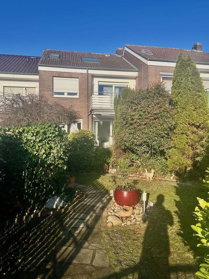 Predaj domu 144 m², pozemek 206 m², Wunstorf, Dolné Sasko Predaj domu 144 m², pozemek 206 m², Wunstorf, Dolné Sasko