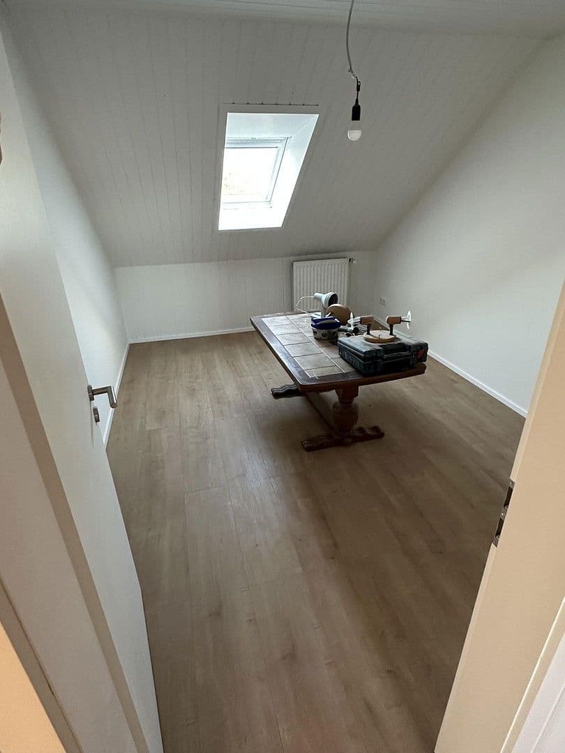 Prenájom domu 180 m², pozemek 800 m², Rodewald, Dolné Sasko Prenájom domu 180 m², pozemek 800 m², Rodewald, Dolné Sasko