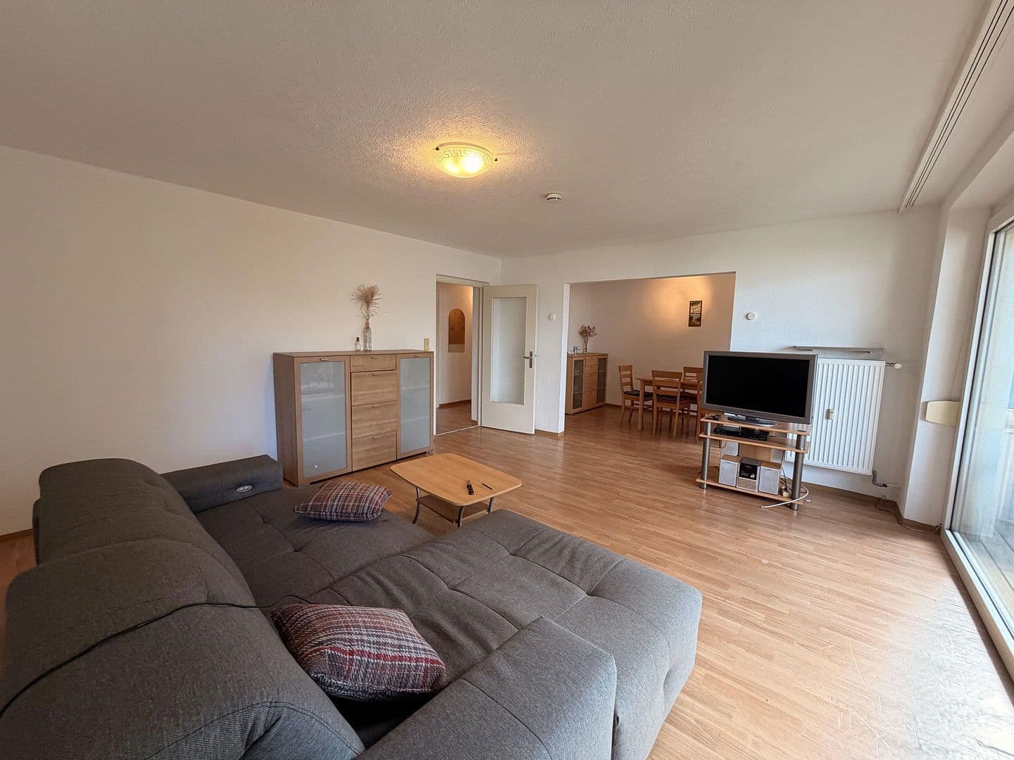 Predaj domu 554 m², pozemek 821 m², Herzogenaurach, Bavorsko Predaj domu 554 m², pozemek 821 m², Herzogenaurach, Bavorsko