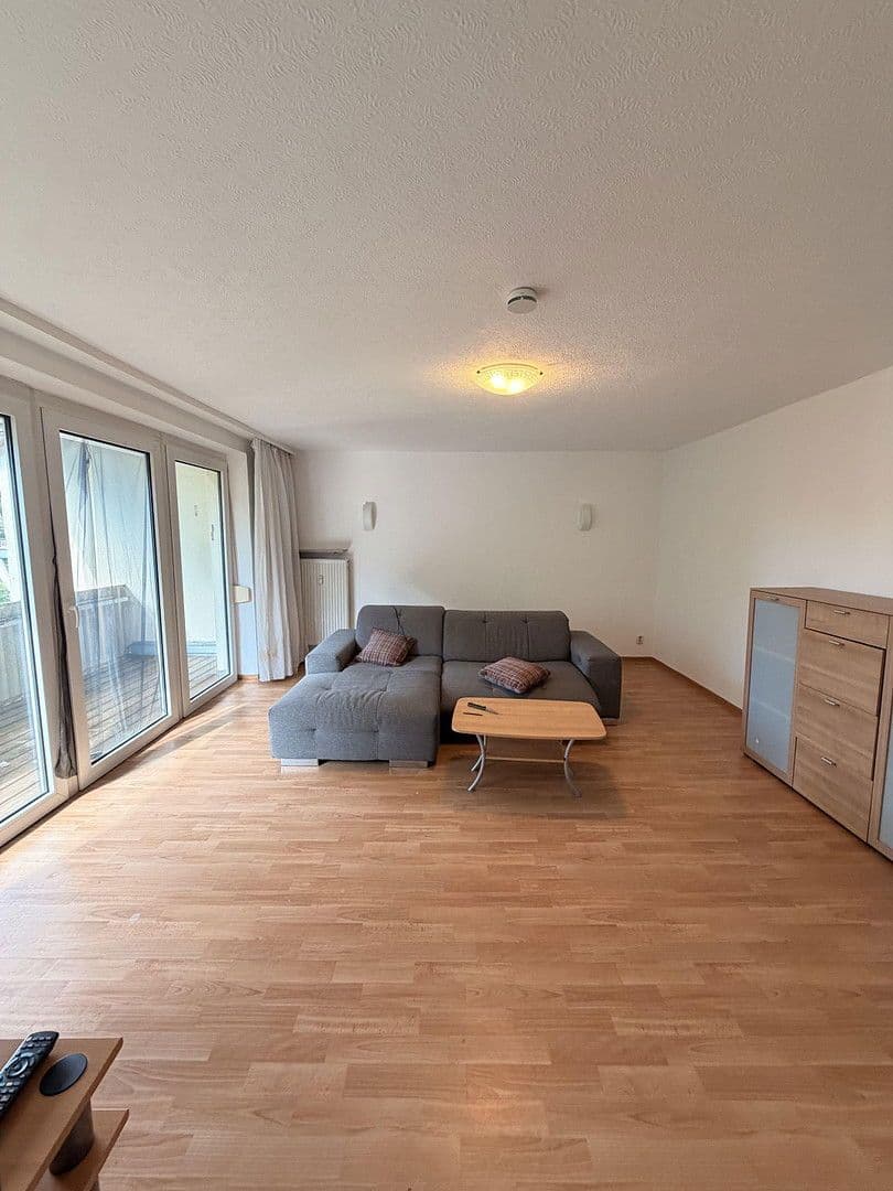 Predaj domu 554 m², pozemek 821 m², Herzogenaurach, Bavorsko Predaj domu 554 m², pozemek 821 m², Herzogenaurach, Bavorsko