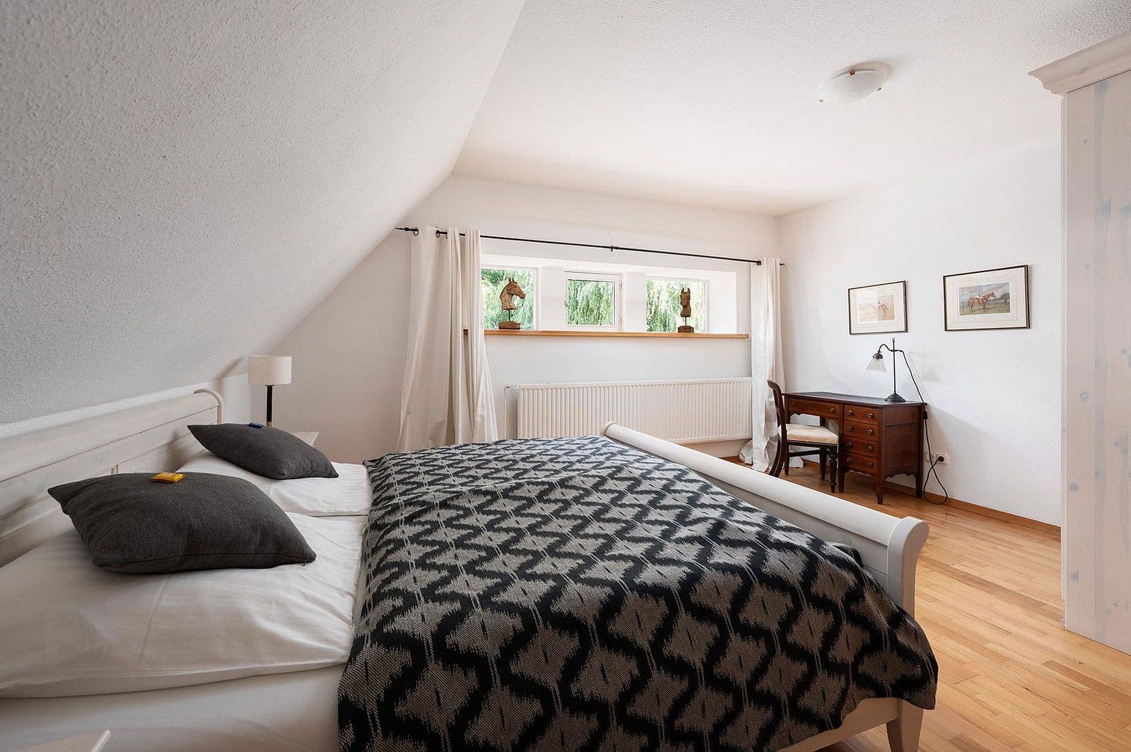 Predaj domu 500 m², pozemek 6.275 m², Lauenbrücker Straße 5, Schneverdingen, Dolné Sasko Predaj domu 500 m², pozemek 6.275 m², Lauenbrücker Straße 5, Schneverdingen, Dolné Sasko