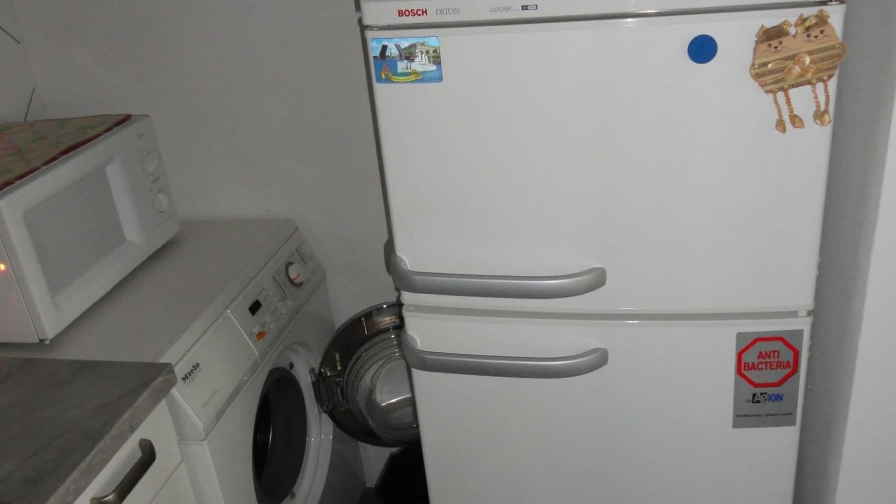 Prenájom bytu 2-izbový 50 m², Frankfurt am Main, Hesensko Prenájom bytu 2-izbový 50 m², Frankfurt am Main, Hesensko