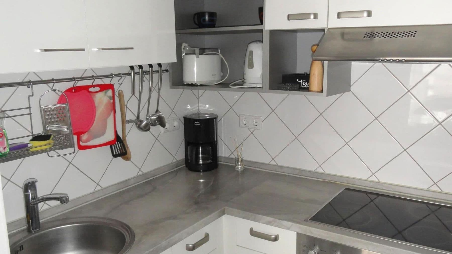 Prenájom bytu 2-izbový 50 m², Frankfurt am Main, Hesensko Prenájom bytu 2-izbový 50 m², Frankfurt am Main, Hesensko