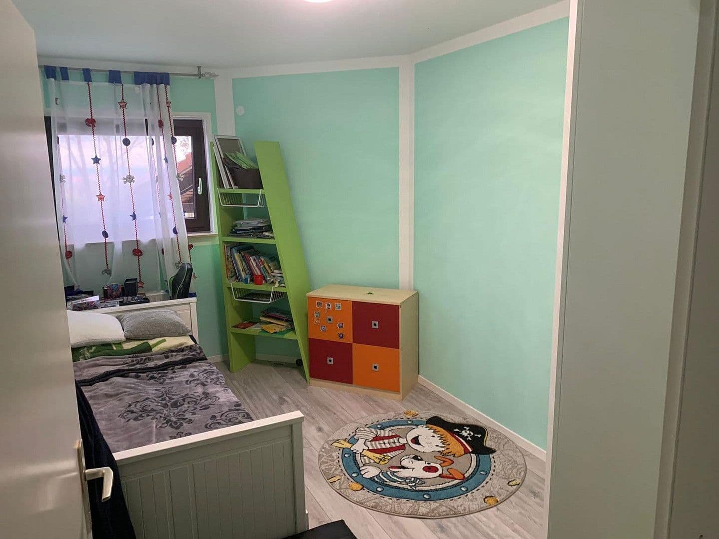 Prenájom bytu 3-izbový 98 m², Leonberg, Bádensko-Wurttembersko Prenájom bytu 3-izbový 98 m², Leonberg, Bádensko-Wurttembersko