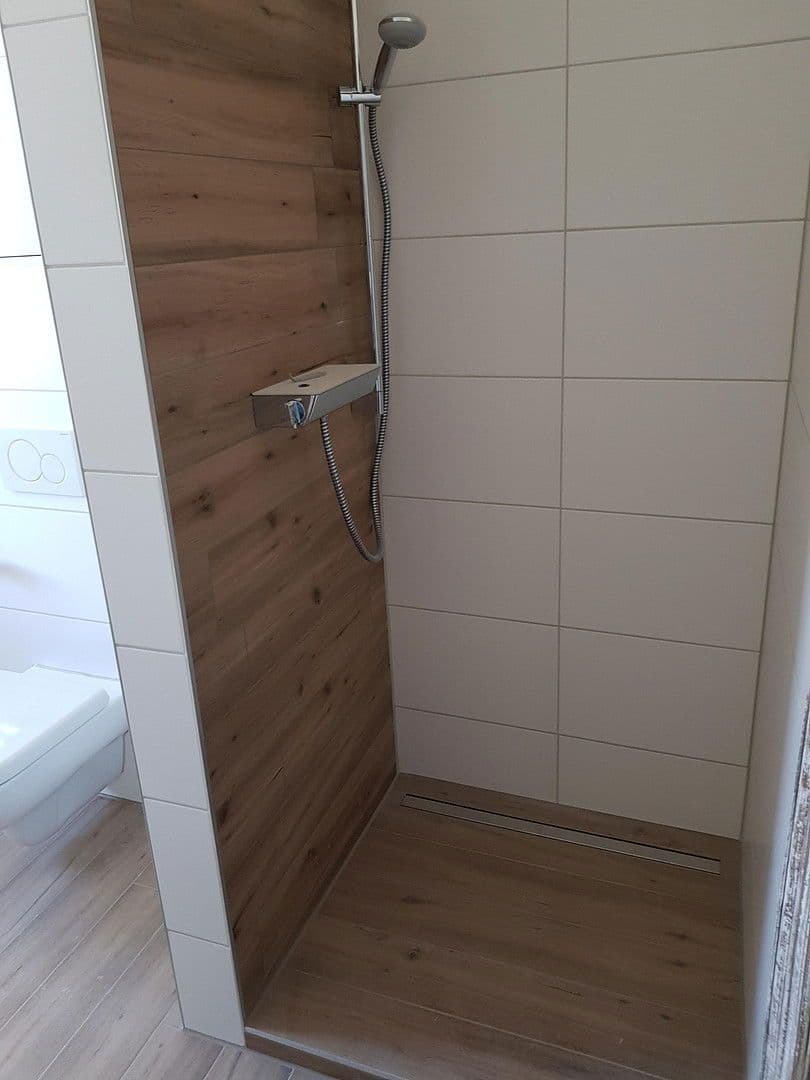 Prenájom bytu 2-izbový 47 m², Am Mühlgraben 1c, Kreischa, Sasko Prenájom bytu 2-izbový 47 m², Am Mühlgraben 1c, Kreischa, Sasko