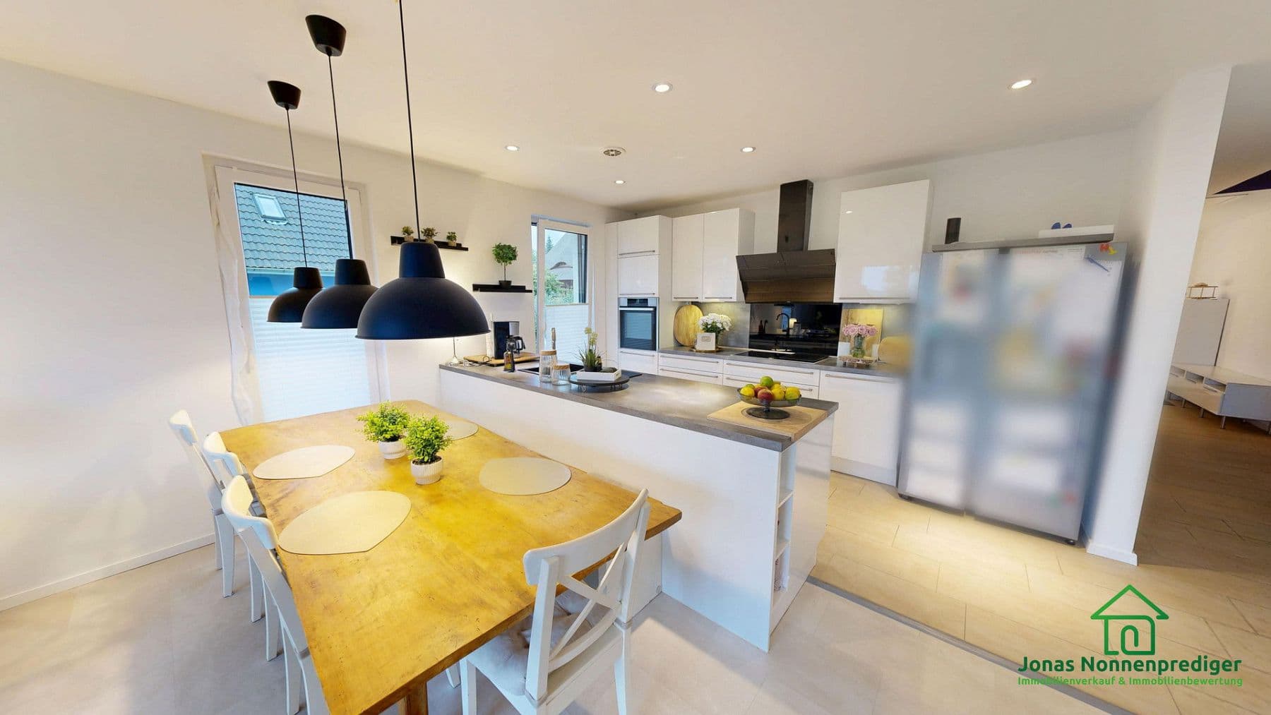 Predaj domu 146 m², pozemek 1.064 m², Seestraße 11, Mühlen Eichsen, Meklenbursko-Predpomoransko Predaj domu 146 m², pozemek 1.064 m², Seestraße 11, Mühlen Eichsen, Meklenbursko-Predpomoransko