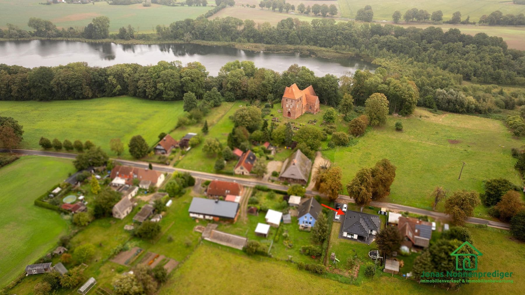 Predaj domu 146 m², pozemek 1.064 m², Seestraße 11, Mühlen Eichsen, Meklenbursko-Predpomoransko Predaj domu 146 m², pozemek 1.064 m², Seestraße 11, Mühlen Eichsen, Meklenbursko-Predpomoransko