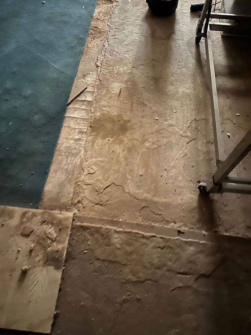 Prenájom nebytového priestoru 73 m², Lindenstraße 30, Bad Wildungen, Hesensko Prenájom nebytového priestoru 73 m², Lindenstraße 30, Bad Wildungen, Hesensko