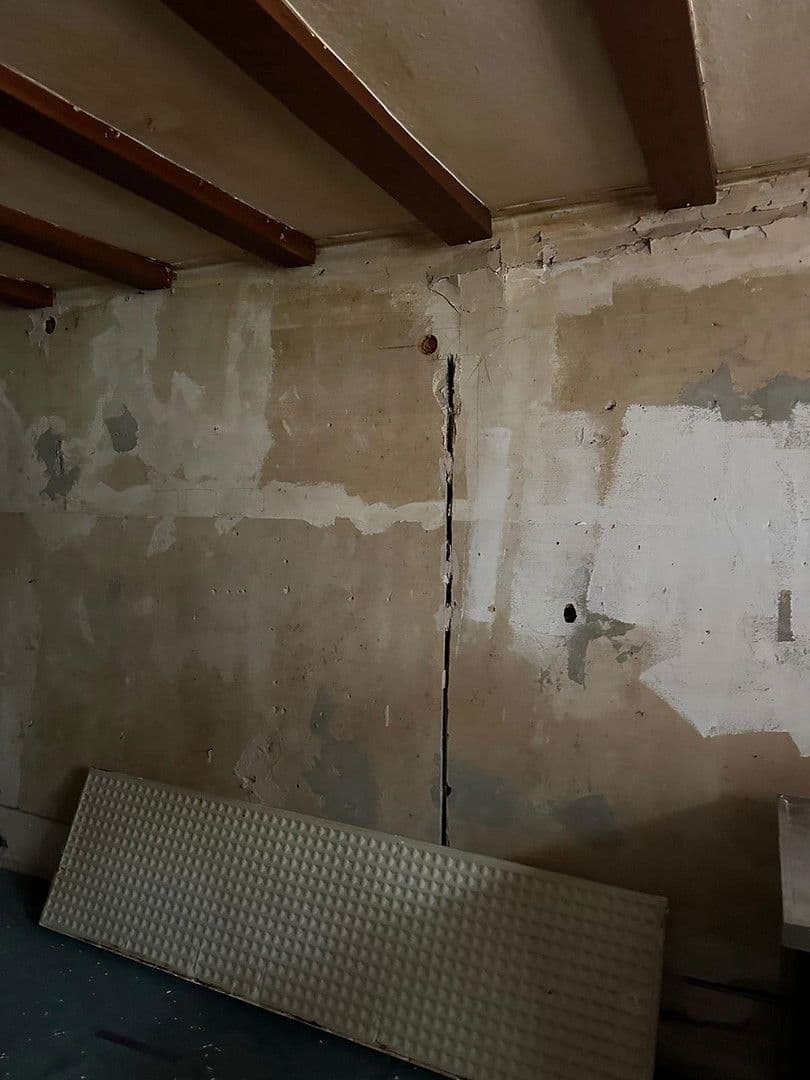 Prenájom nebytového priestoru 73 m², Lindenstraße 30, Bad Wildungen, Hesensko Prenájom nebytového priestoru 73 m², Lindenstraße 30, Bad Wildungen, Hesensko