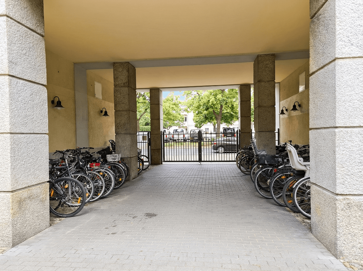 Prenájom bytu 2-izbový 53 m², Berlin, Berlín Prenájom bytu 2-izbový 53 m², Berlin, Berlín