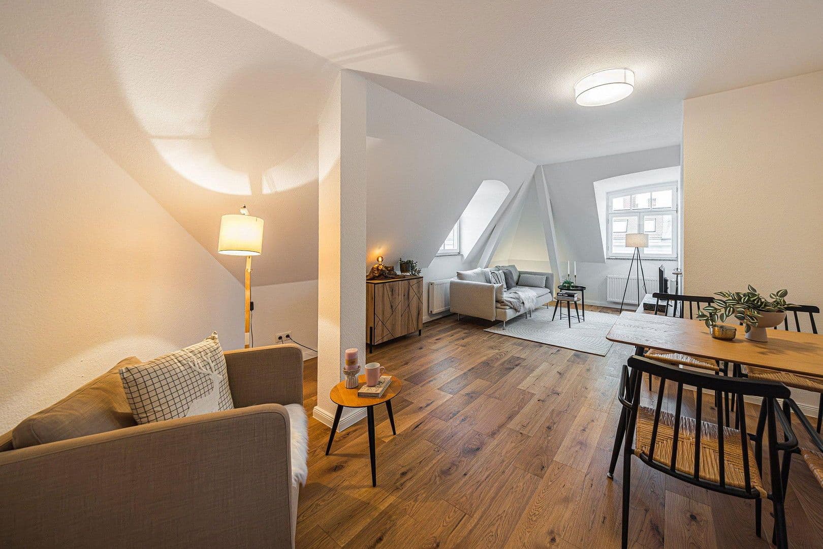 Predaj bytu 3-izbový 84 m², Leipzig, Sasko Predaj bytu 3-izbový 84 m², Leipzig, Sasko