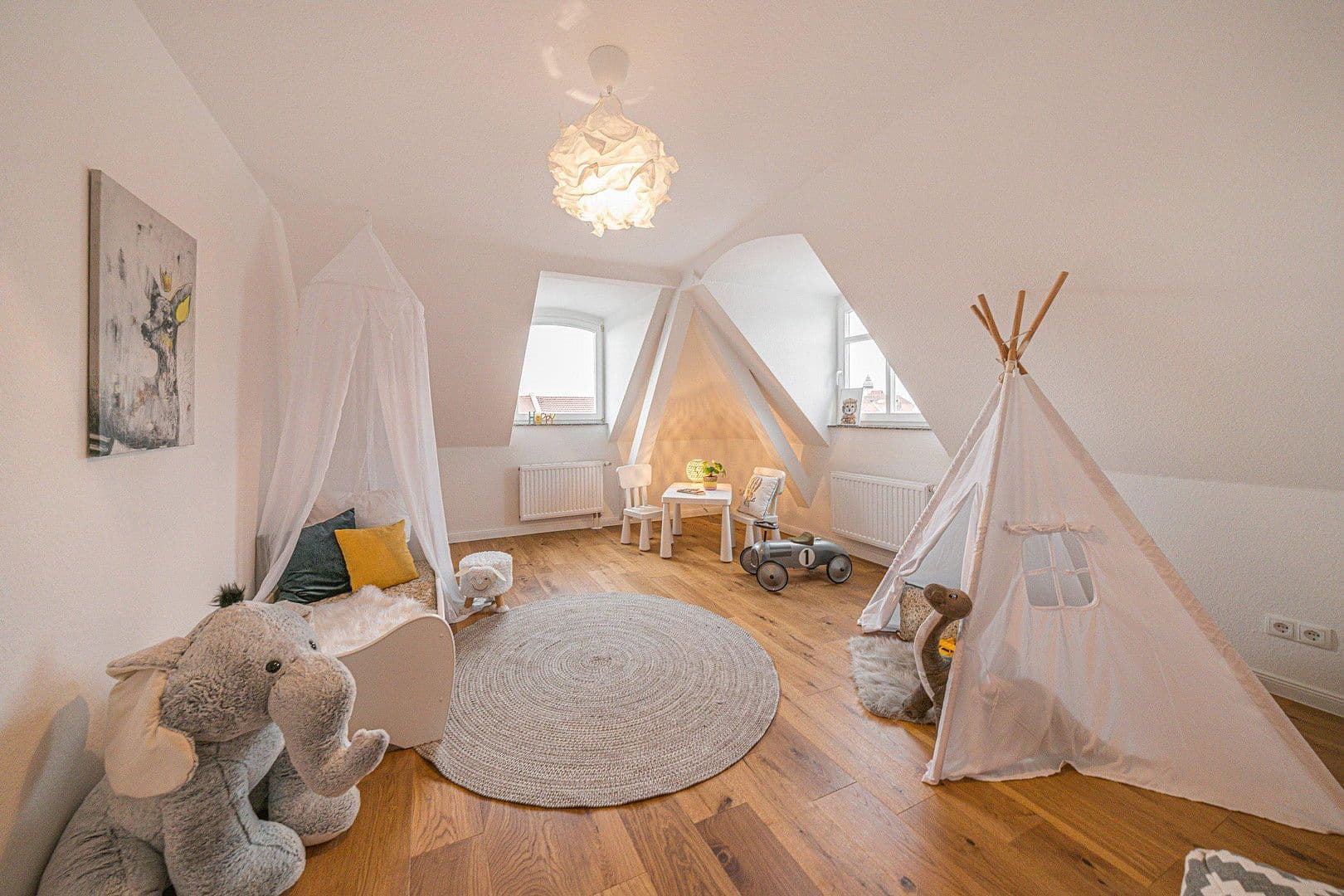 Predaj bytu 3-izbový 84 m², Leipzig, Sasko Predaj bytu 3-izbový 84 m², Leipzig, Sasko