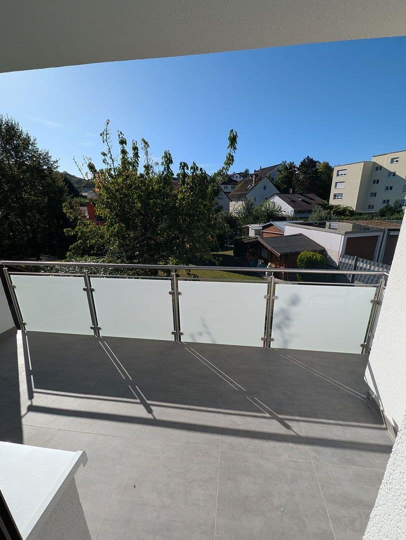 Prenájom bytu 2-izbový 97 m², Niefern-Öschelbronn, Bádensko-Wurttembersko Prenájom bytu 2-izbový 97 m², Niefern-Öschelbronn, Bádensko-Wurttembersko